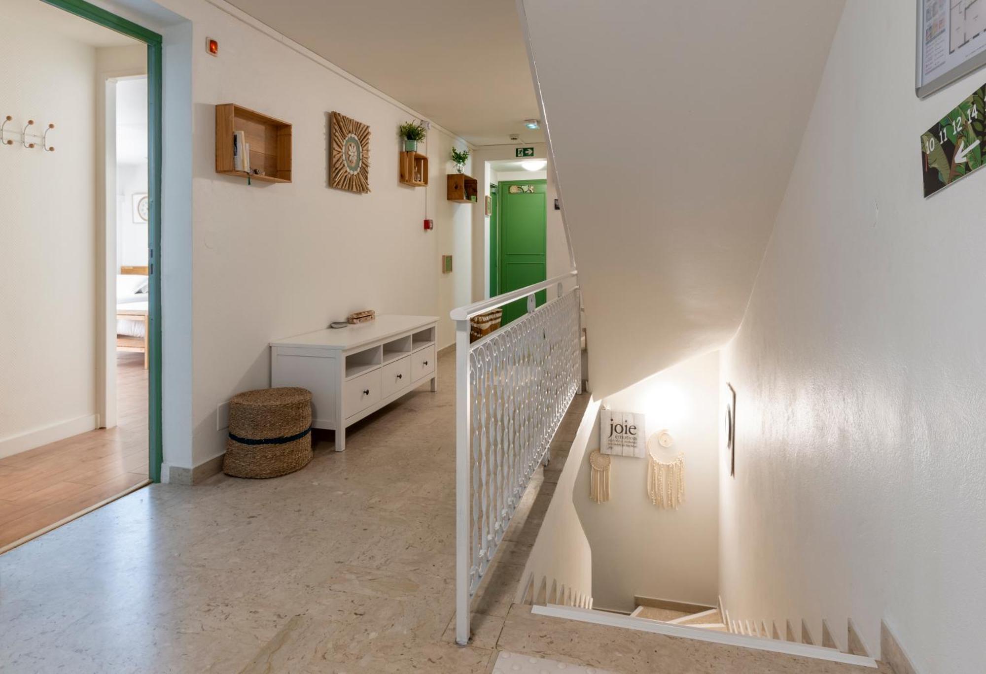 Hotel & Studios Astor Αντίμπ Εξωτερικό φωτογραφία